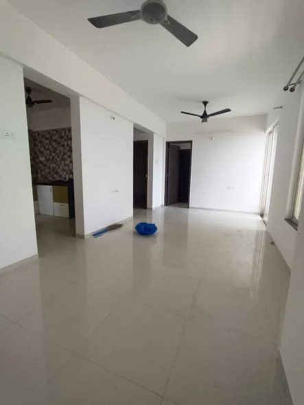 3 BHK Flat for Rent in Hill Shire