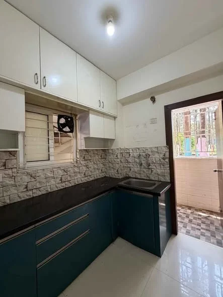 2 BHK Flat for Rent in J P NAGAR 6TH PHASE BENGALURU