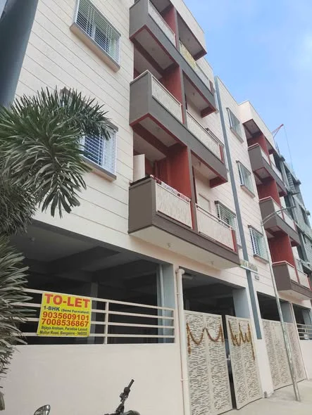 1 BHK Flat for Rent in Paradise layout