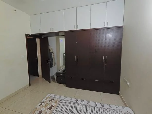 Single Occupancy for Male in 1 BHK Flat for Rent in Prestige Falcon City