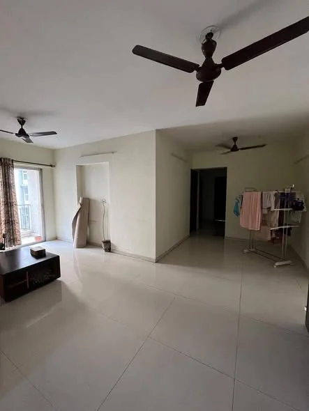 Single Occupancy for Female in 3 BHK Flat for Rent in Sahakar Nagar