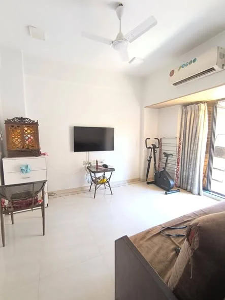 1 BHK Flat for Rent in Malad West evershine Nagar near dmart and merto station Walking distance from Infinity mall and mind space