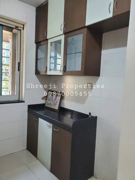 2 BHK Flat for Sale in Vasant Lawns