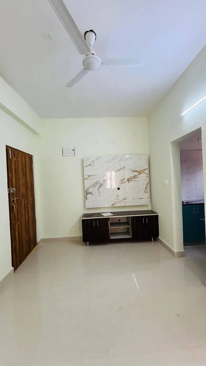 1 BHK Flat for Rent in smei