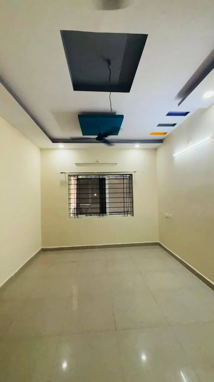 2 BHK Flat for Rent in smei