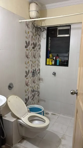 Single Occupancy for Female in 3 BHK Flat for Rent in Powai