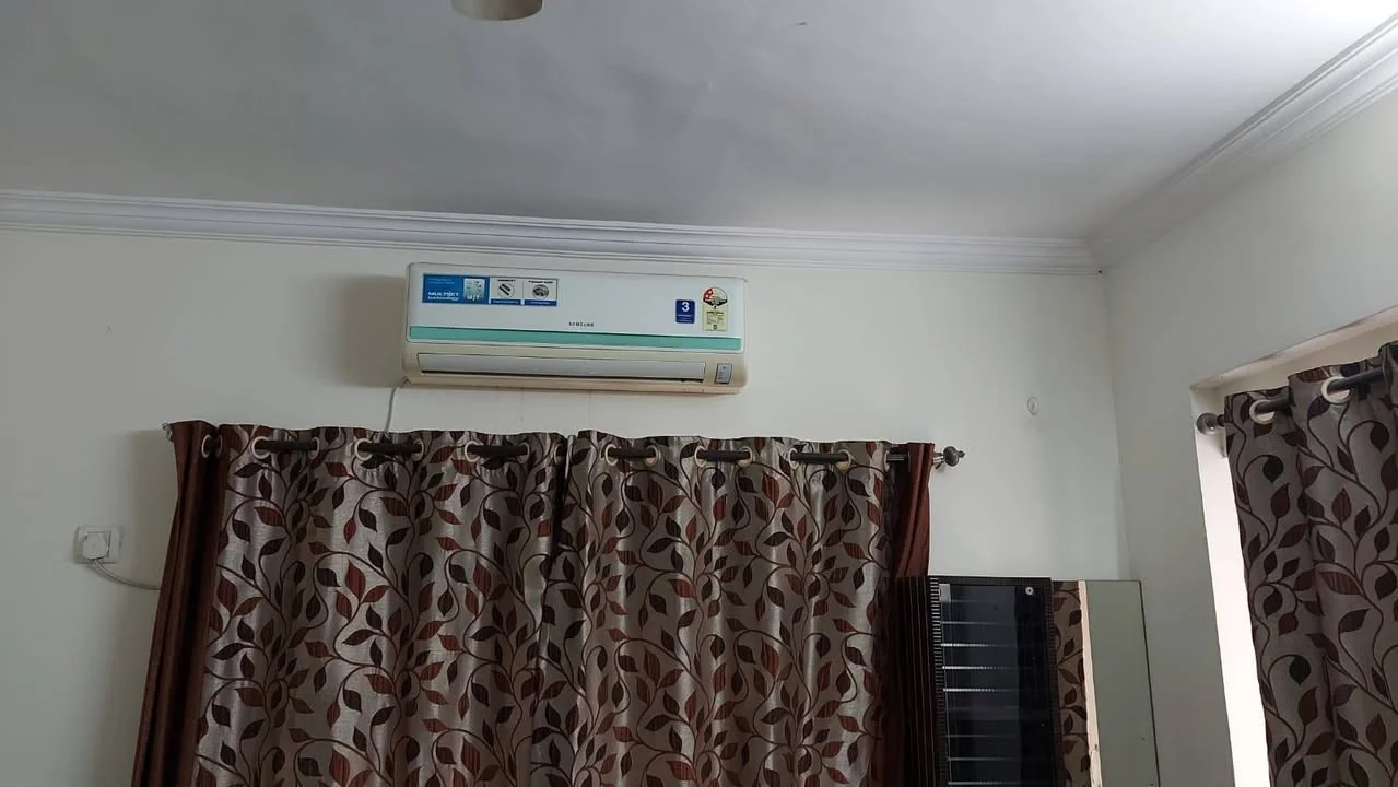 2 BHK Flat for Rent in Kunal Icon Road