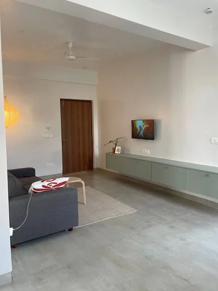 2 BHK Flat for Rent in Kondapur Botanical Garden AMB Mall Road Side