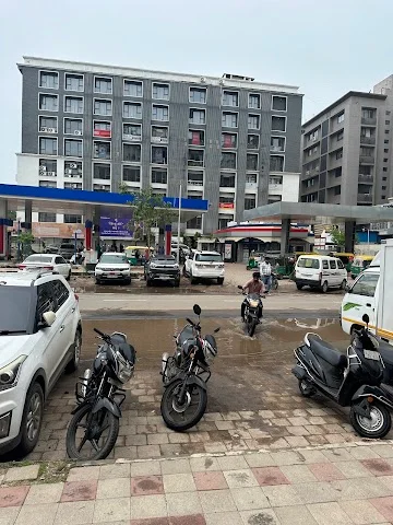 1 BHK Flat for Rent in Lokhandwala Complex