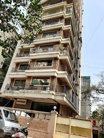 4 BHK Flat for Rent in 16th Road