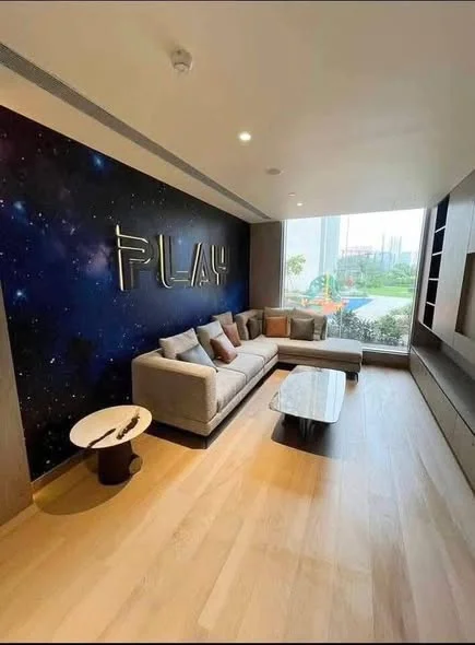 Single Occupancy for Female in 3 BHK Flat for Rent in Goregaon West