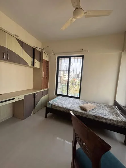 Single Occupancy for Female in Flat for Rent Near balewadi high street