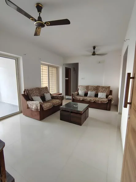 2 BHK Flat for Sale in BA Vermont Baif Road