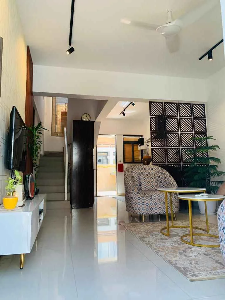 Single Occupancy for Male in 3 BHK Flat for Rent in Kharadi