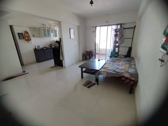 2 BHK Flat for Rent in The Legend