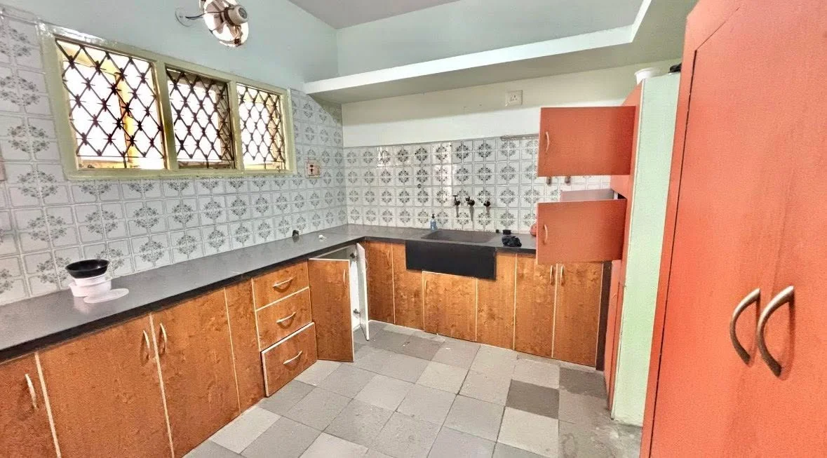 Single Occupancy for Female in 2 BHK Flat for Rent in Cruz Ville