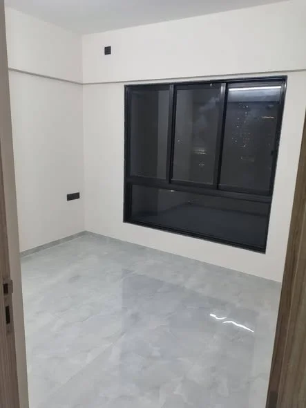 2 BHK Flat for Rent in Goregaon West near metro station