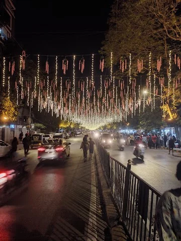 2 BHK Flat for Sale in Central Avenue Road