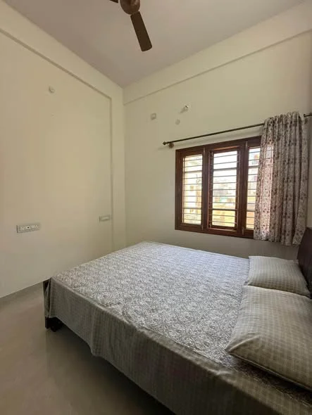 2 BHK Flat for Rent in Bagmane Tech Park CV Raman Nagar