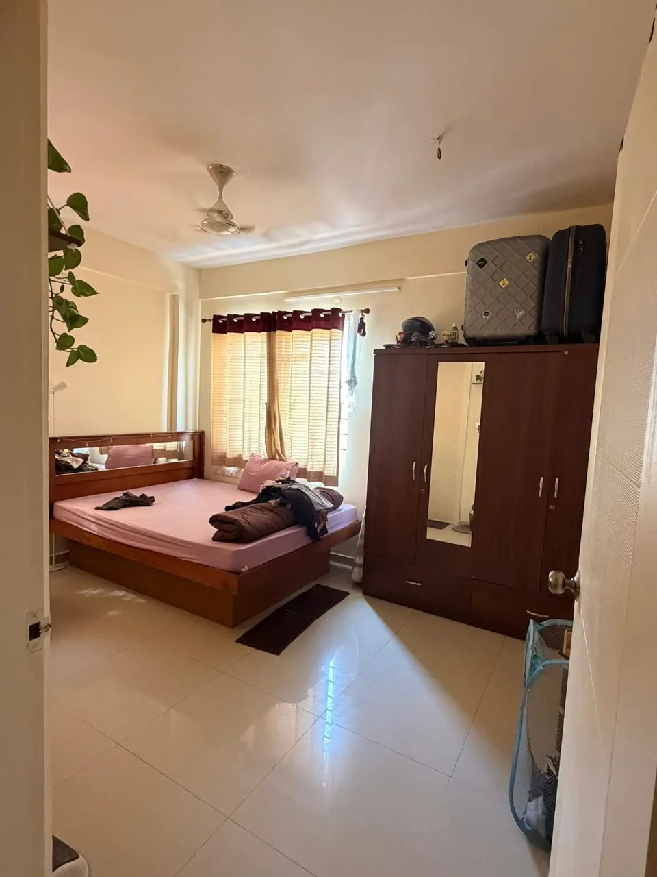 Single Occupancy for Male in 3 BHK Flat for Rent in Kadubeesanahalli