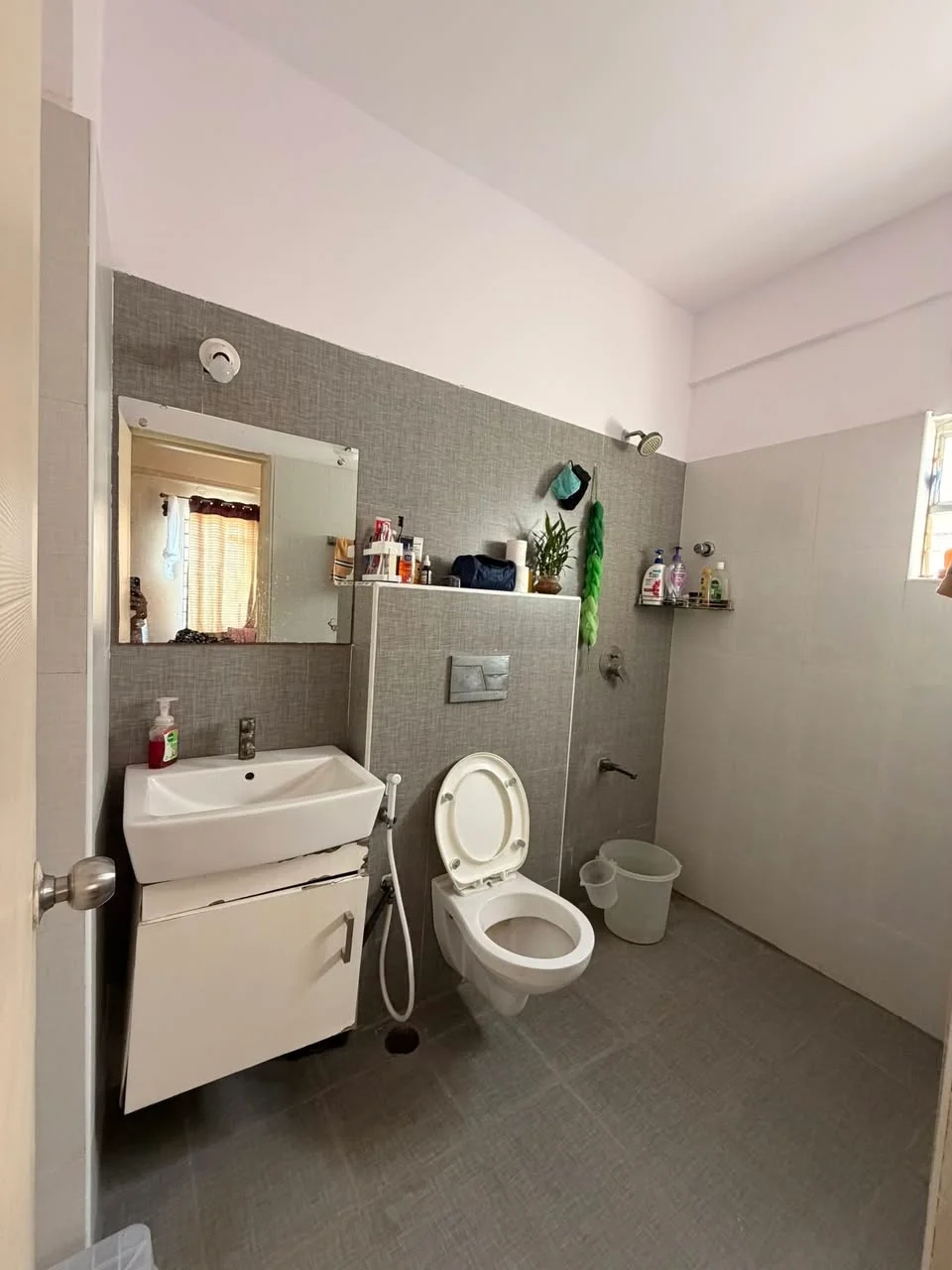 Single Occupancy for Male in 3 BHK Flat for Rent in Kadubeesanahalli