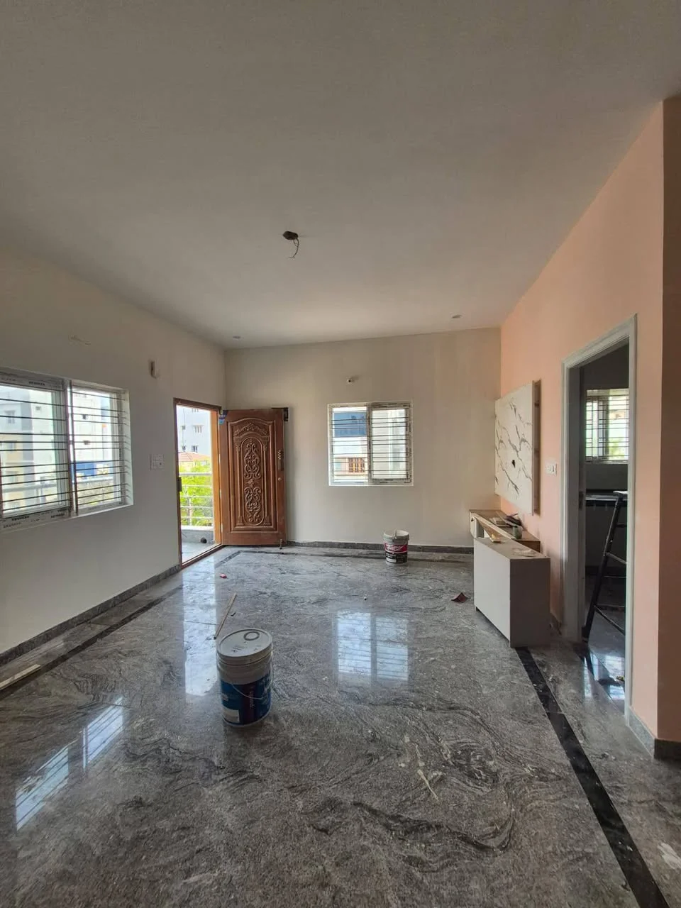 2 BHK Flat for Rent in kudlu gate metro station near hsr layout 2km