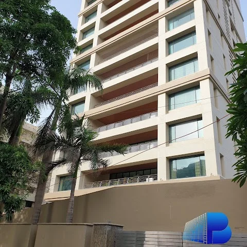 4 BHK Flat for Rent in Bandra West (Mount Mary Road)