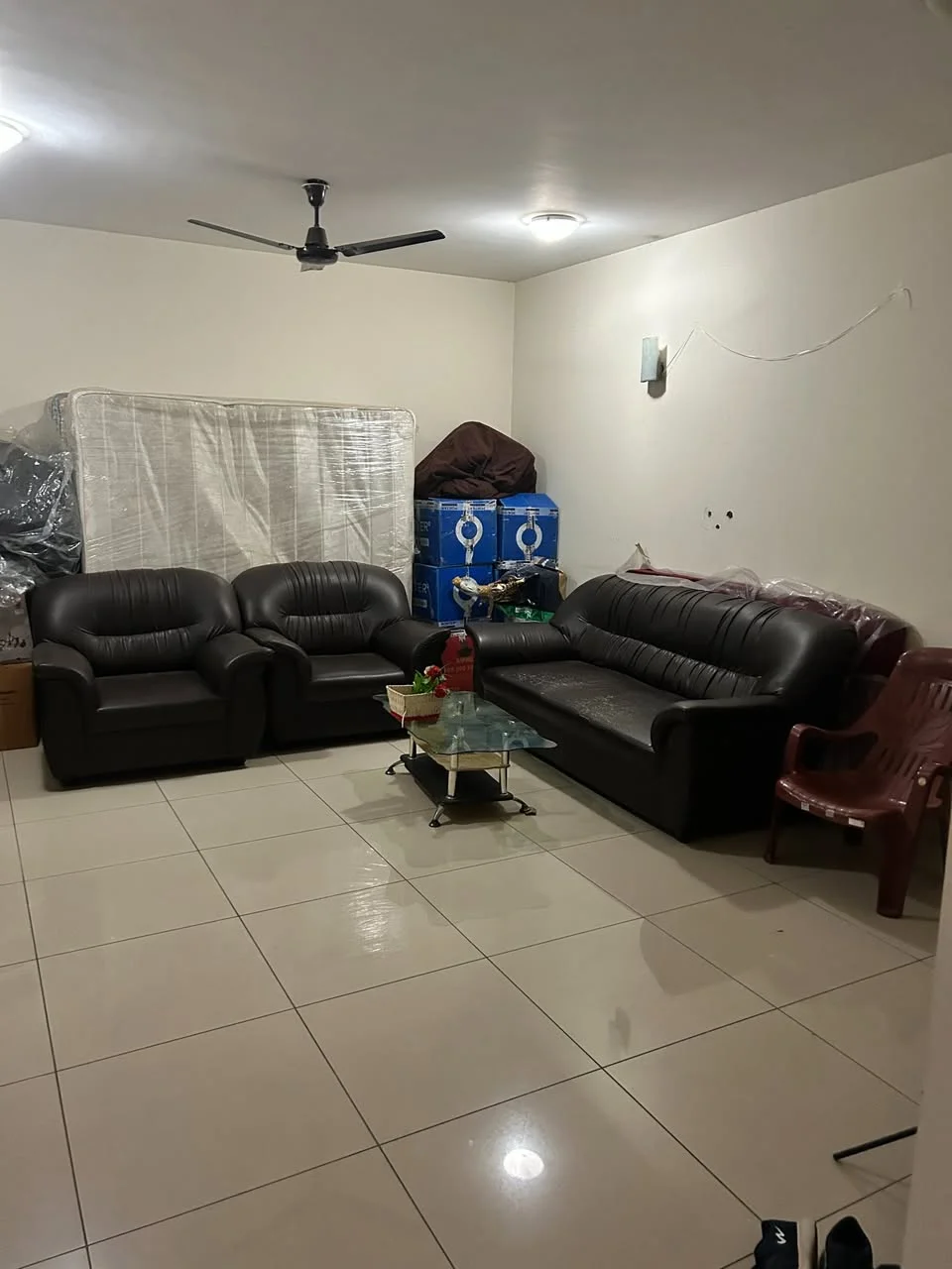 Single Occupancy in 3 BHK Flat for Rent in BENGALURU