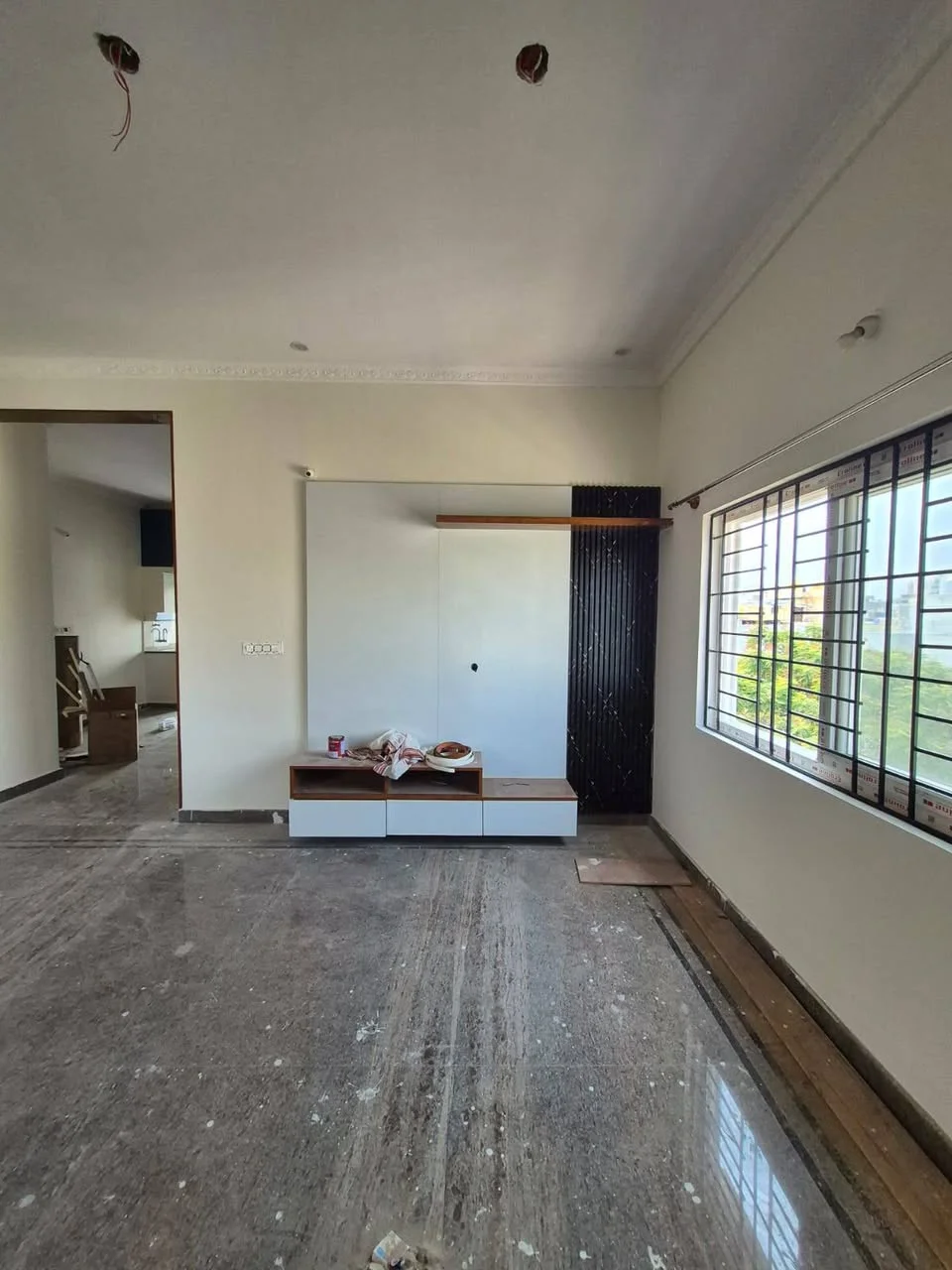 2 BHK Flat for Rent in Kudlu Gate metro station near hsr layout