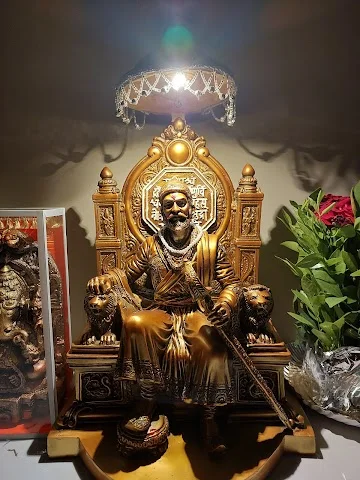 5 BHK Flat for Rent in Pokharan Road No -2