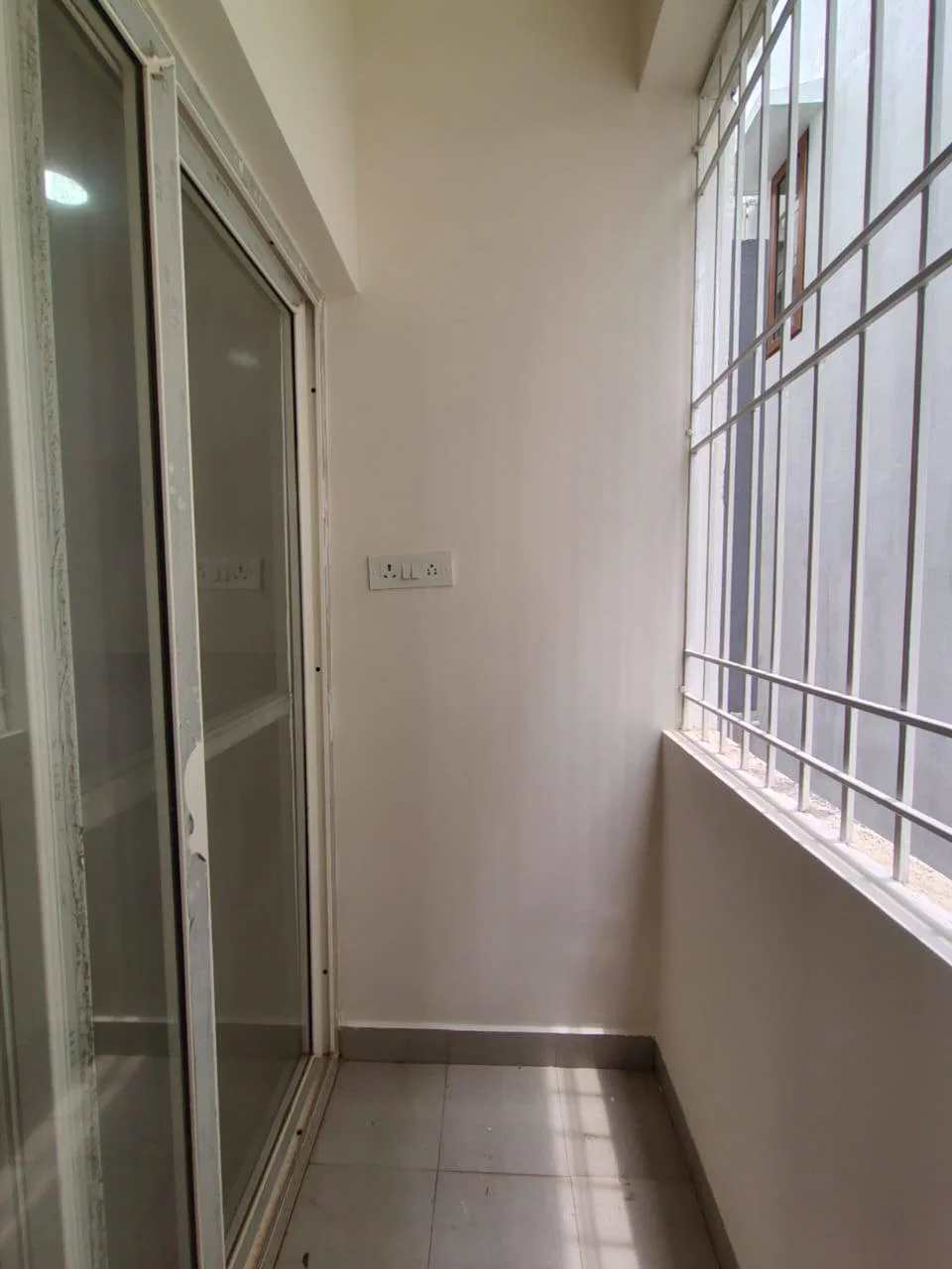 2 BHK Flat for Rent in Very Near to HSR Layout