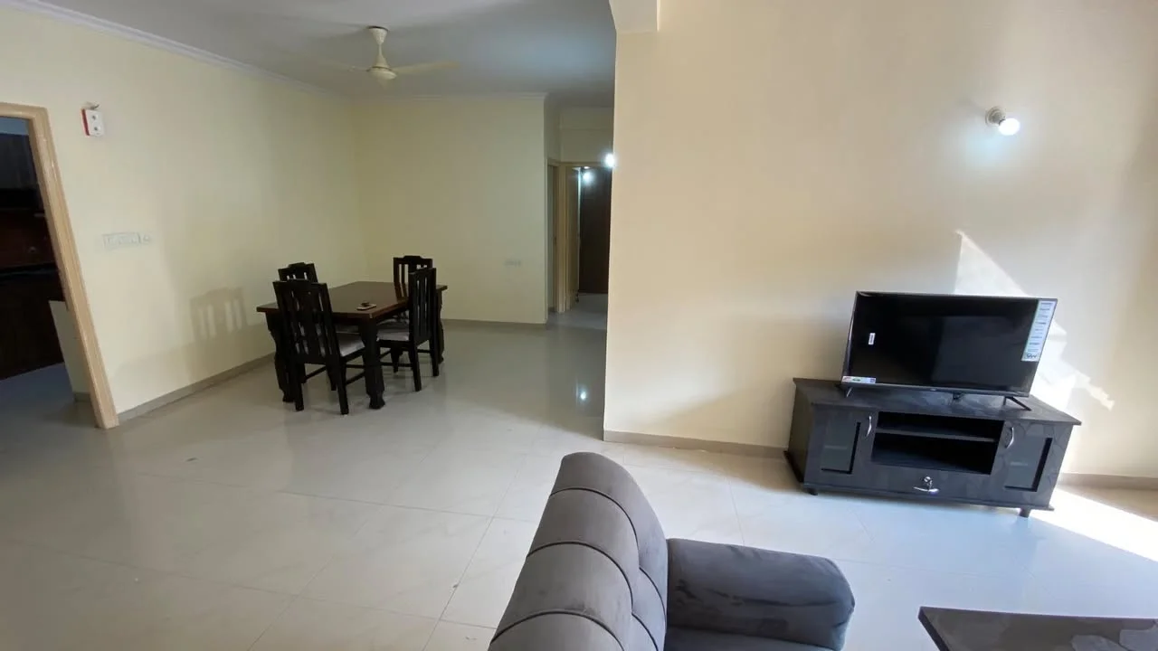 Single Occupancy for Female in 3 BHK Flat for Rent Near Banaswadi