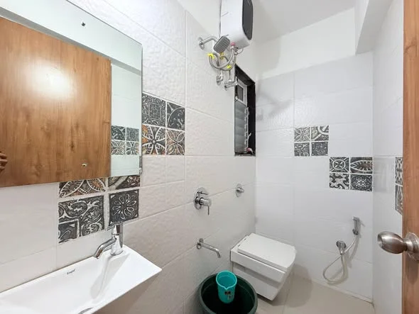 Double Occupancy for Male in Flat for Rent in BKC | Kurla East | Kurla West