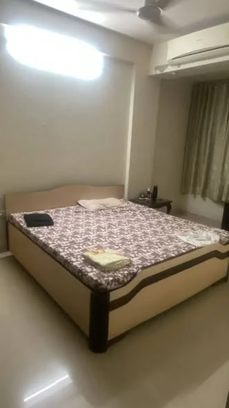 Single Occupancy for Male in Flat for Rent in Chembur East
