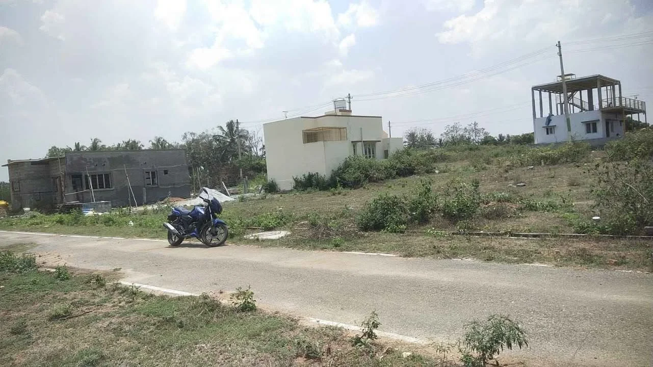 Residential Plot for Sale in Manuganahalli