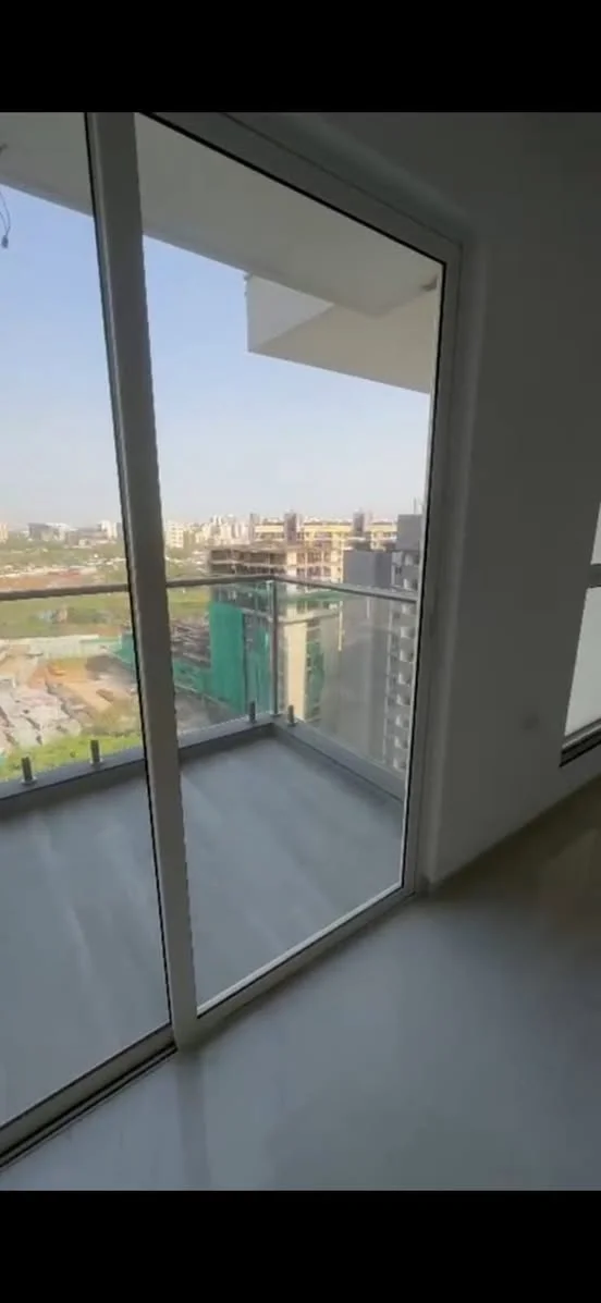 2 BHK Flat for Rent in KHARADI