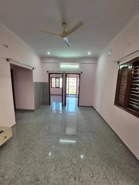 2 BHK Flat for Rent in kudlu gate near hsr 3km