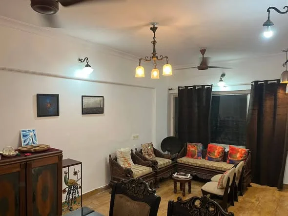 2 BHK Flat for Rent in Versova