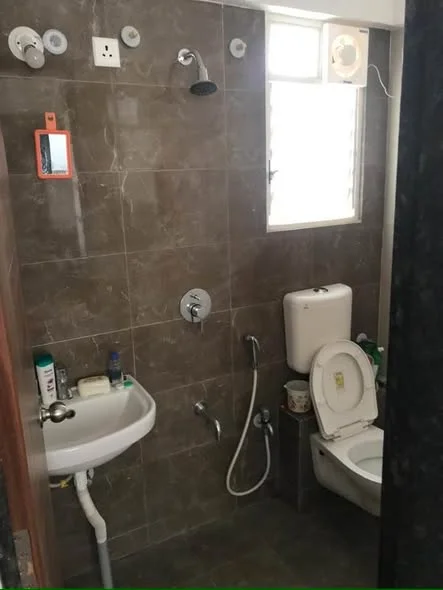 1 BHK Flat for Rent in Dhanori Porwal Road near airport Viman Nagar business bay Commerce zone