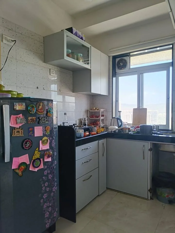 1 BHK Flat for Rent in Highway Touch Building