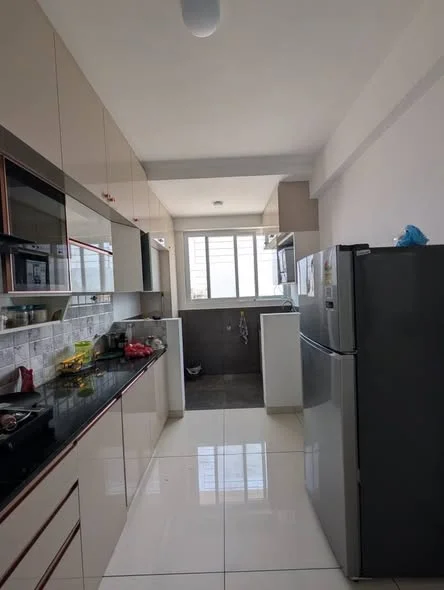 Single Occupancy in 3 BHK Flat for Rent in Rayasandra