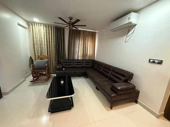3 BHK Flat for Rent in Kondhapur near mind Road