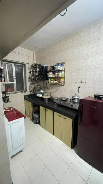 Single Occupancy for Male in 1 BHK Flat for Rent in Malad West Metro Station