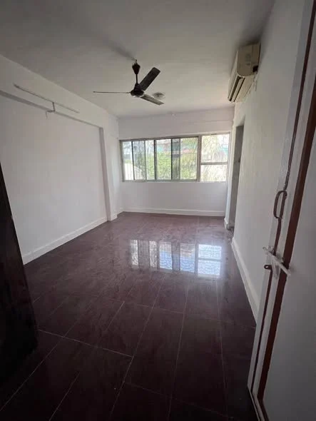 1 BHK Flat for Rent in Pali Hill