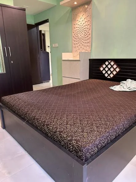 Single Occupancy for Female in 3 BHK Flat for Rent in Sakinaka