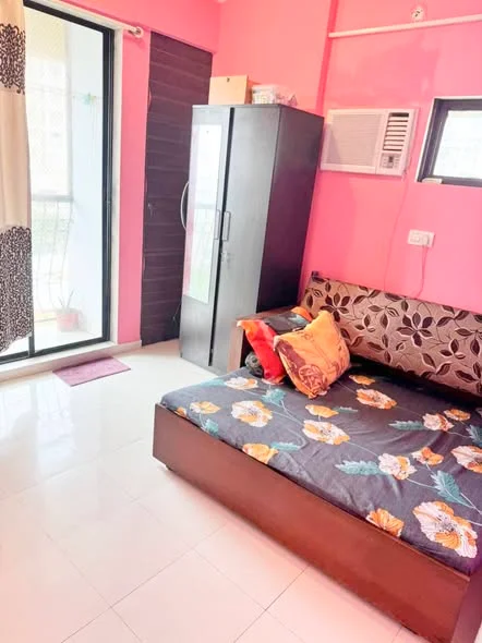 1 BHK Flat for Rent in Yari Road