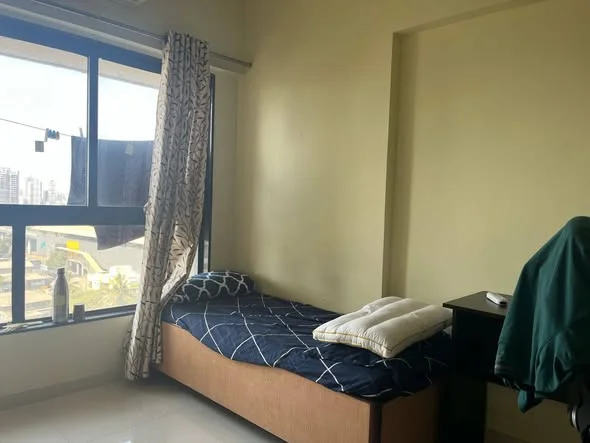 Double Occupancy for Male in 2 BHK Flat for Rent in Malad West