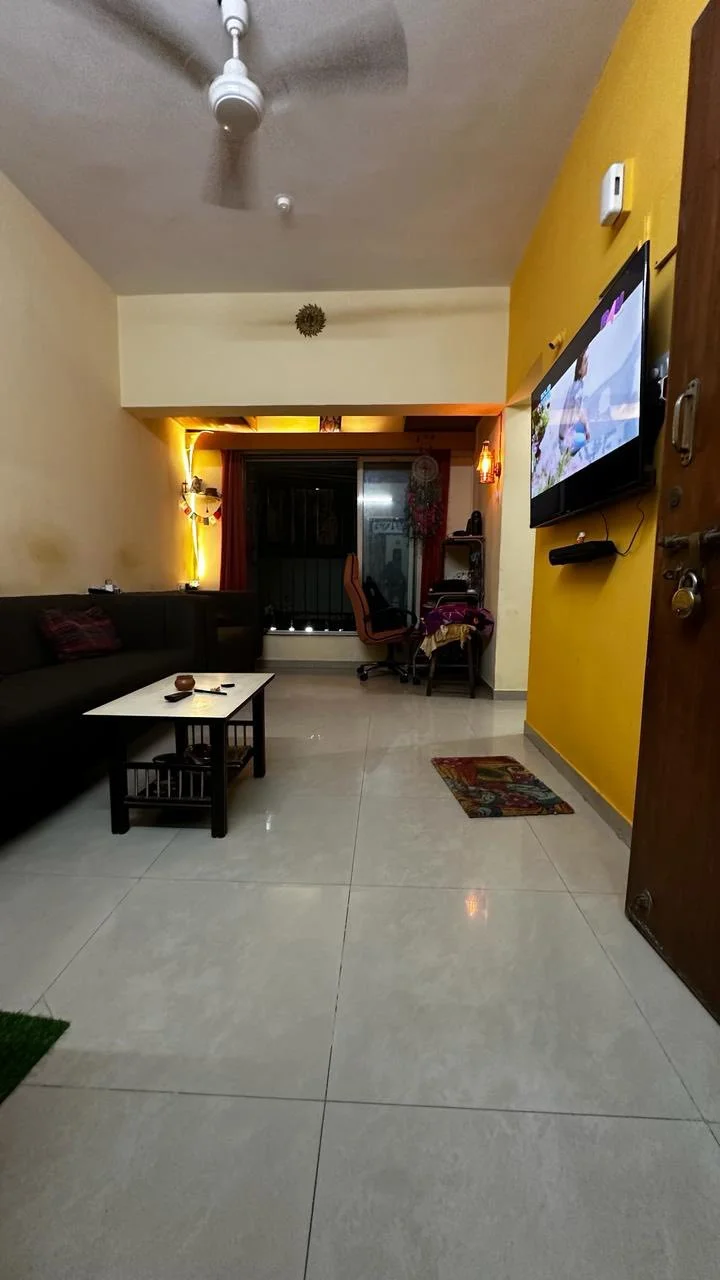 Single Occupancy in 1 BHK Flat for Rent in Dadar Hindu Colony