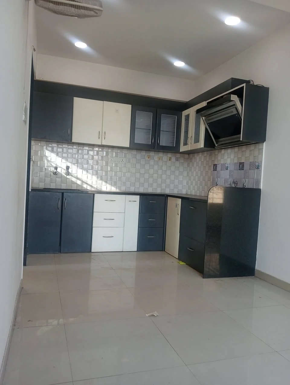 2 BHK Flat for Rent in Wagholi