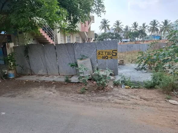 Residential Plot for Sale in Raghavendra Circle Near Jayanti Nagar